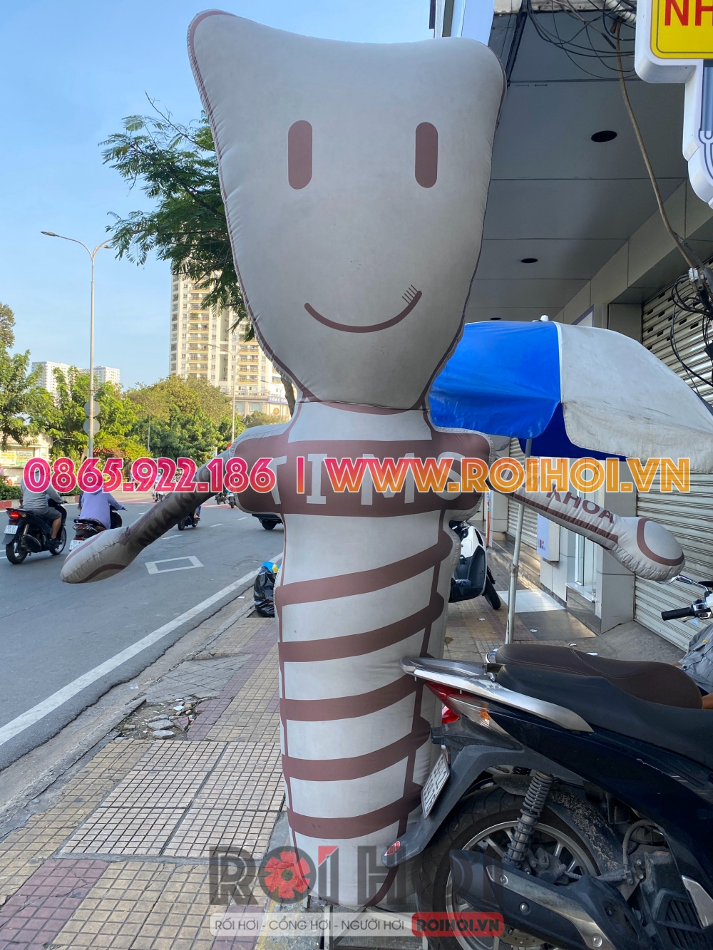 Rối vẫy cửa hàng 42 Roi vay cua hang 42